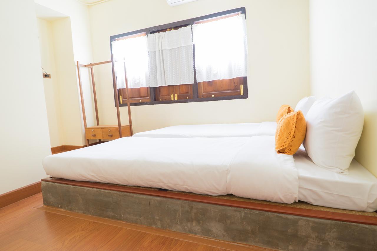 Manon Sleepeatdrink Bed & Breakfast Chiang Mai Eksteriør bilde